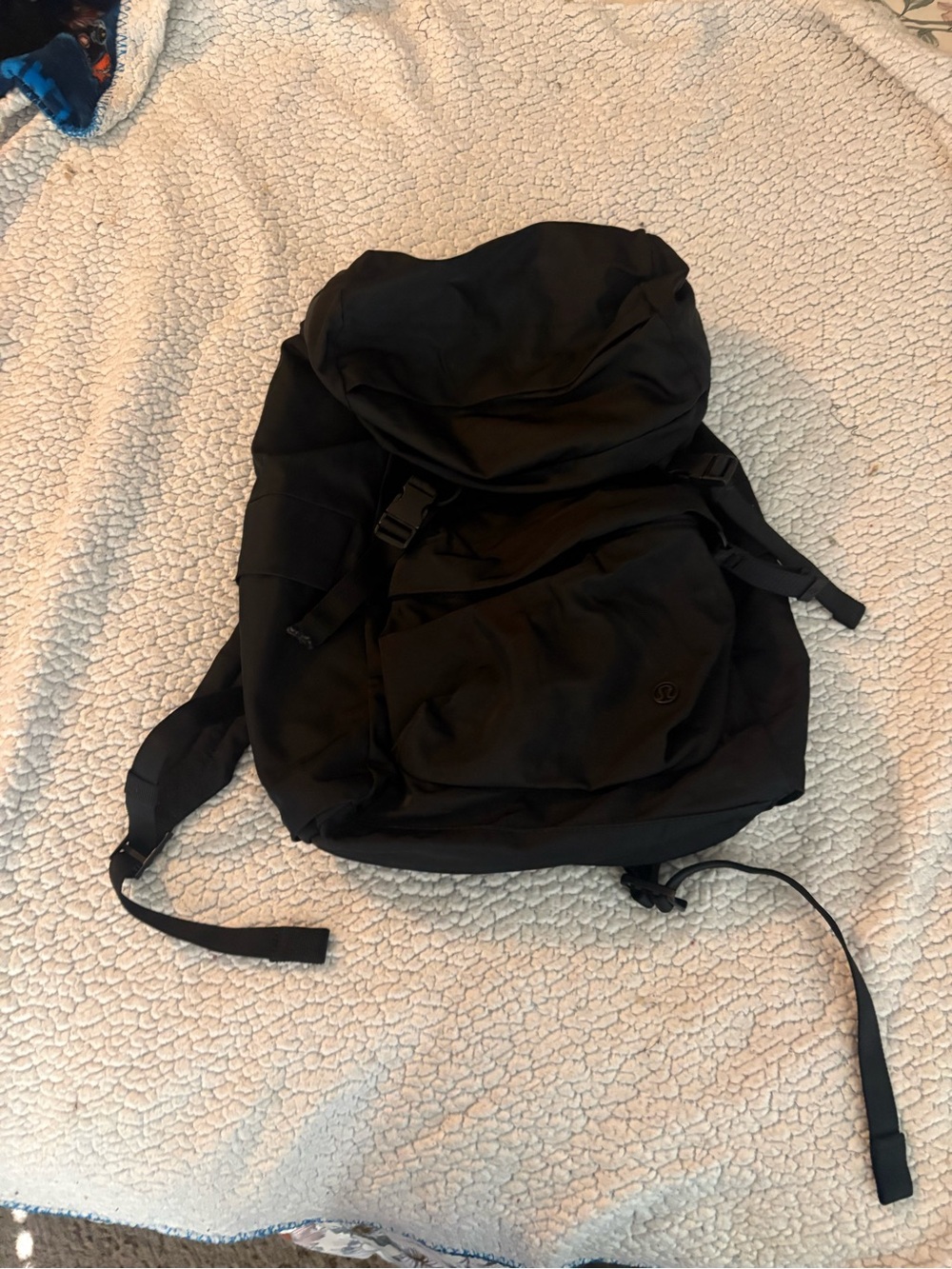 Black lululemon Backpack - Lightweight Everyday Pack